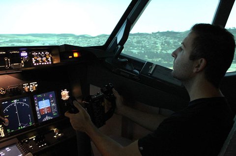 Boeing 737 repülőgép szimulátor vezetés