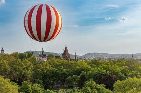 Ballonos utazás mesés kilátással Budapest felett