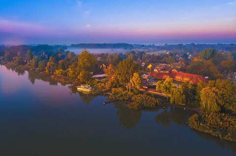 Természetközeli pihenés a Duna partján