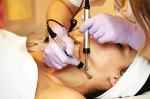 Chronovisor kontúr- és szemhéjemelő face lifting