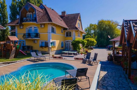 Tavaszi pihenés Balatonföldváron