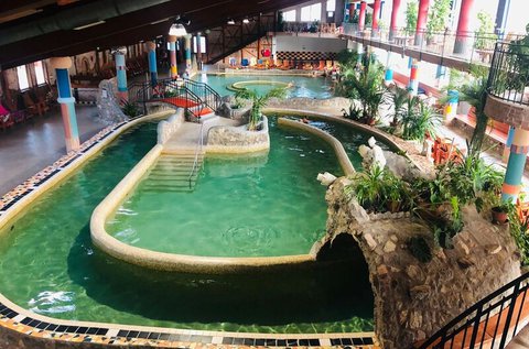 Fürdőzés és túrázás a Mecsekben