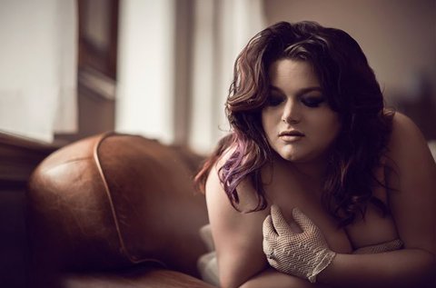 1 órás duci/molett akt vagy fehérneműs fotózás