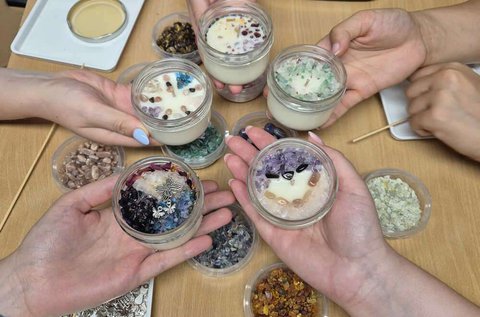 60 perces ásványos gyertyadíszítő workshop