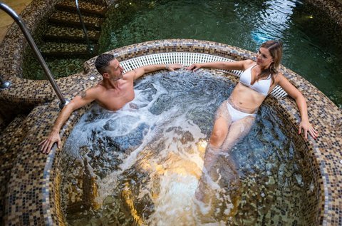 Wellness és romantika a Balatonnál