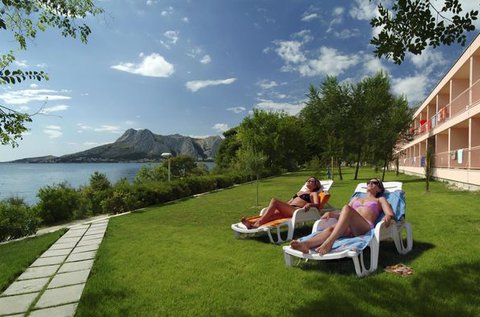 Élményekkel teli vakáció az Adrián, Omisban