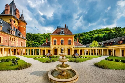 Pihentető kastélyélmény Parádsasváron