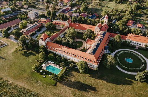 Kastélyélmény Dél-Szlovákia szívében