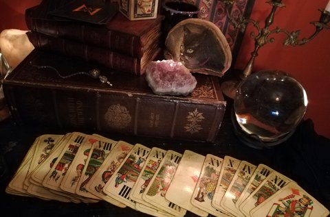 Kártyás jóslás 1 órában