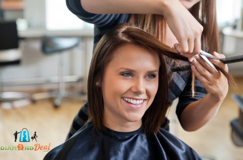 Női hajvágás maximum vállig érő hajra