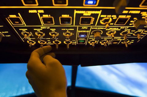 Boeing 737 repülőgép szimulátor vezetés