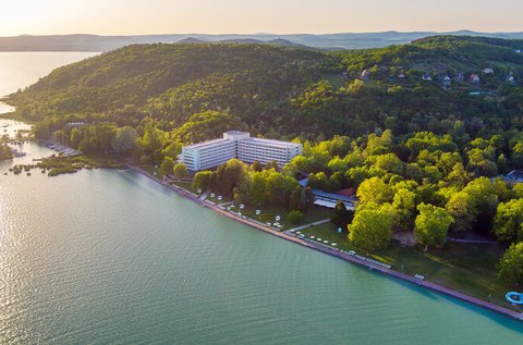 Tavaszi felfrissülés Tihanyban