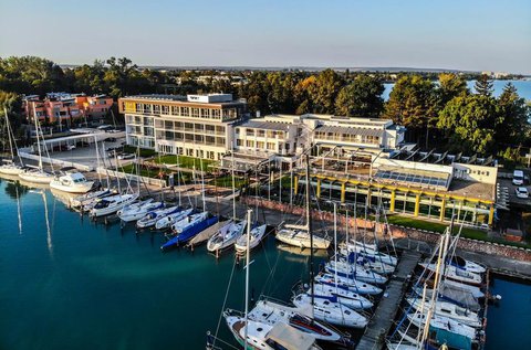 4 csillagos feltöltődés a Balaton partján