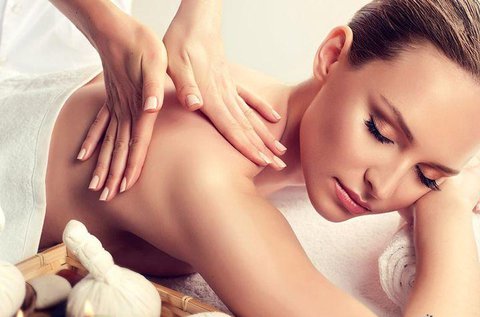 30 perces indiai ayurvedikus fejmasszázs