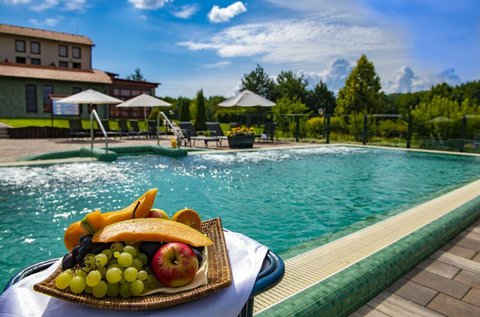 Páros kikapcsolódás a Bakonyban, Zircen