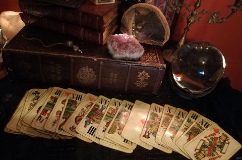 60 perces jóslás kártyavetéssel