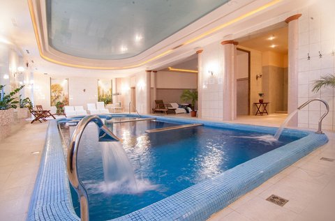 Tavaszi pihenés kastélyi élményekkel Zalacsányban