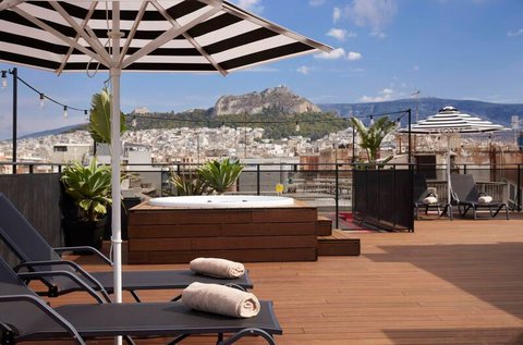 Felejthetetlen városnézés Athén szívében