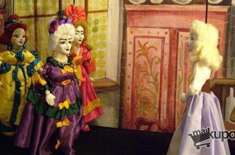 Hamupipőke zenés, interaktív marionettmese