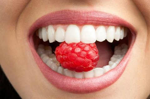 Fehérítő hatású AirFlow fogkezelés