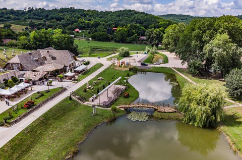 Bor és mámor a szekszárdi Bodri Birtokon