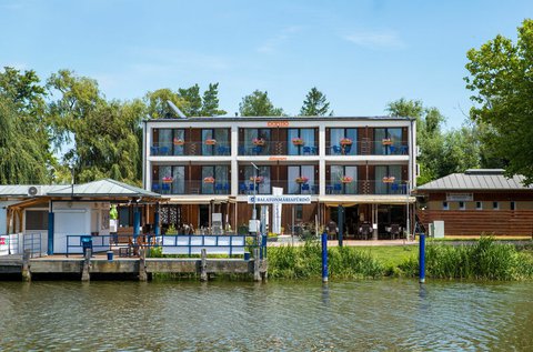 Üdítő napok a Balaton partján