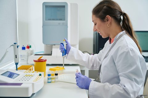 Komplex laboratóriumi szűrőcsomag