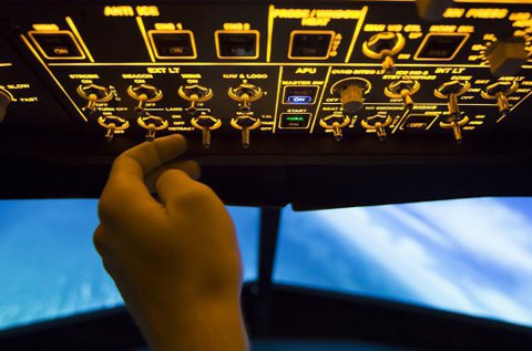 Boeing 737 repülőgép szimulátor vezetés