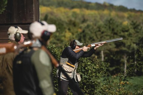Célbalövés légpuskával Nagytarcsán 1 fő részére