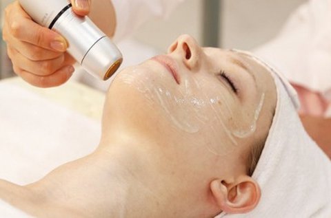 Beautamed HIFU PEN arcfiatalító kezelés