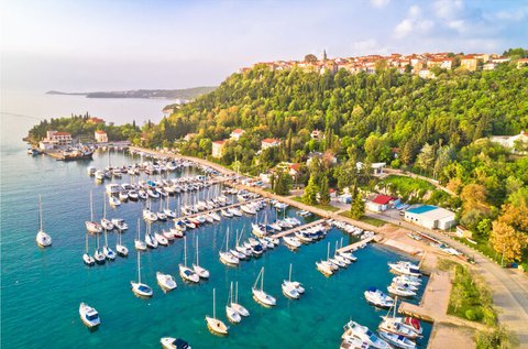 Gondtalan üdülés Krk-szigetén, Omisaljban